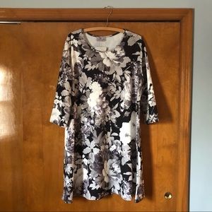 NWT ASOS Curve Floral monochromatic Swing Dress 18